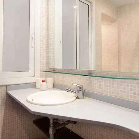 Authentic Flat2 In Poble Sec - Paralelo Barcelona